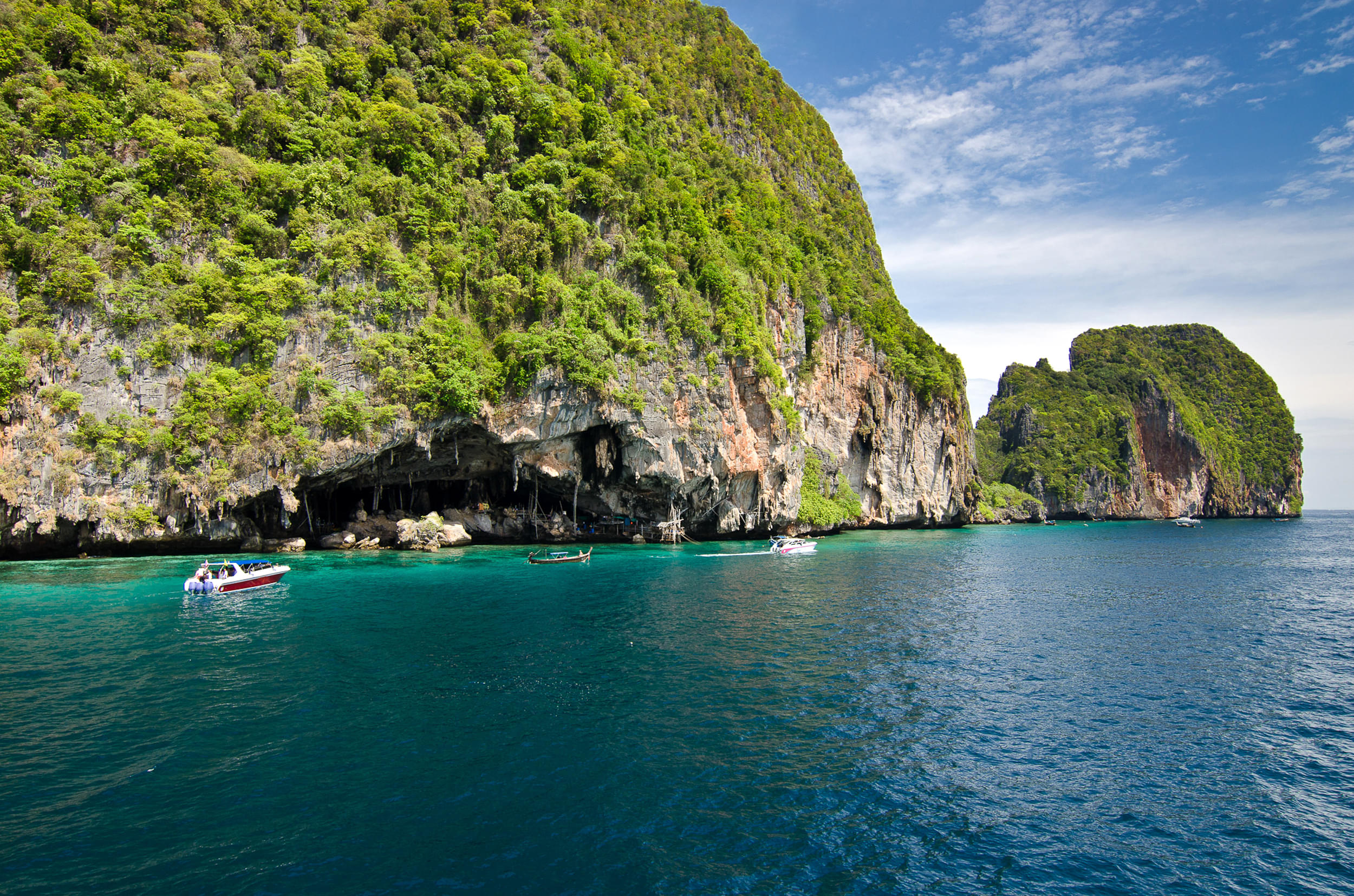  Viking Cave, Phi Phi